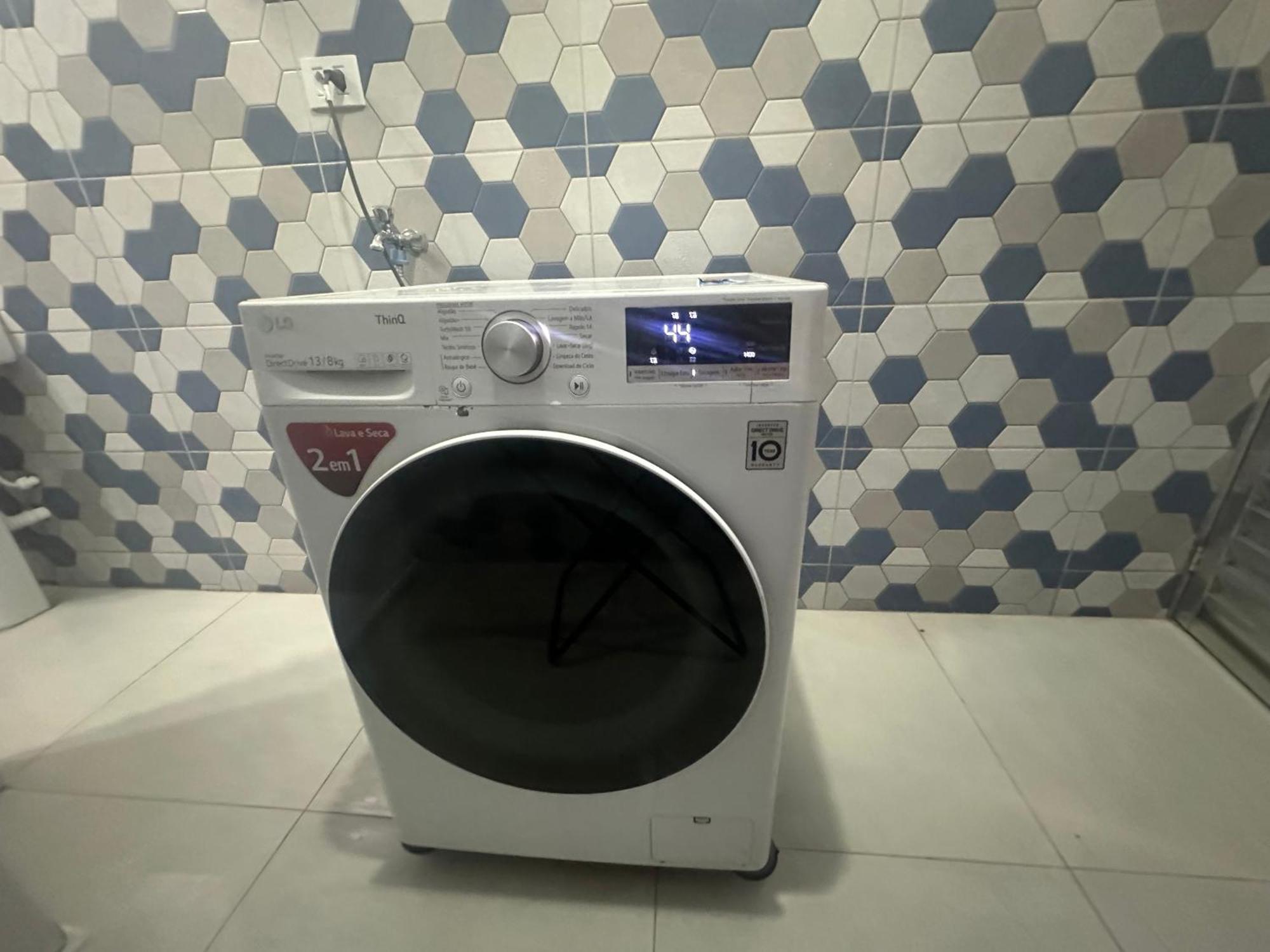 Triplex Piscina Churrasqueira Lava E Seca Wi-Fi E 2 Tvs Em Condominio Com 90M2 No Centro De อูบาตูบา ภายนอก รูปภาพ